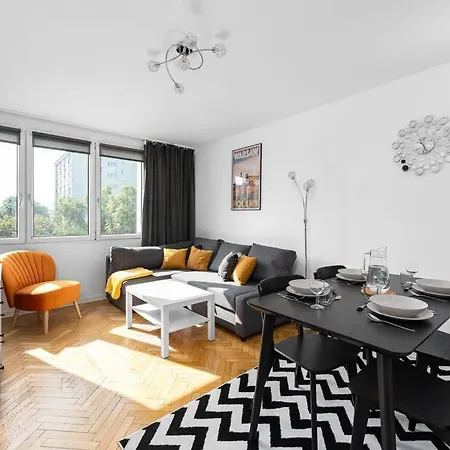 Concierge Srebrna Apartment Warsaw